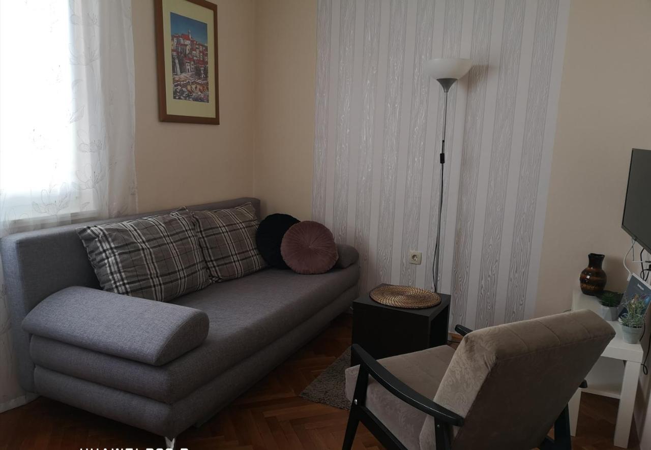 Apartment Nika Banjol Exterior photo